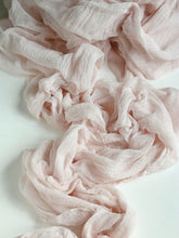 Load image into Gallery viewer, Blush pink gauze runner