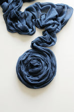 Load image into Gallery viewer, Navy blue gauze runner