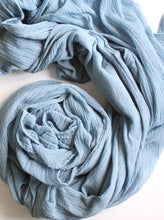 Load image into Gallery viewer, Dusty blue light gauze runner