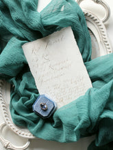 Load image into Gallery viewer, Emerald gauze runner