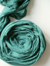 Load image into Gallery viewer, Emerald gauze runner
