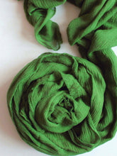 Load image into Gallery viewer, Forest green gauze runner