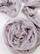 Load image into Gallery viewer, Mauve gauze runner