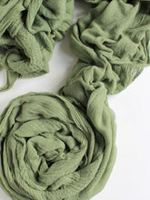 Load image into Gallery viewer, Olive gauze runner