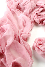 Load image into Gallery viewer, Pastel pink gauze runner