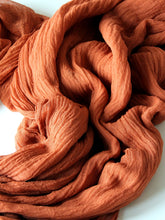 Load image into Gallery viewer, Terracotta gauze runner