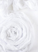 Load image into Gallery viewer, White gauze runner