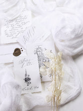 Load image into Gallery viewer, White gauze runner