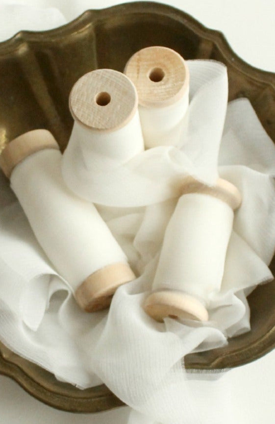 Ivory crinkle silk ribbon